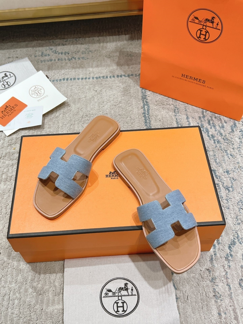 Hermes Slippers